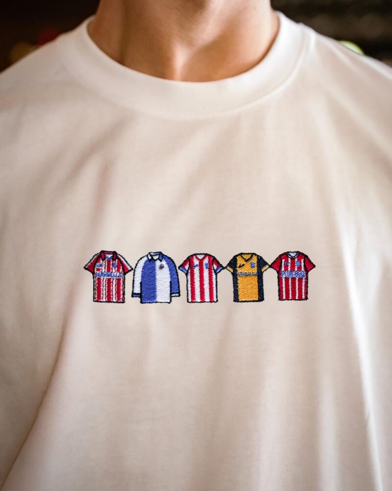 camiseta oversize rojiblanca